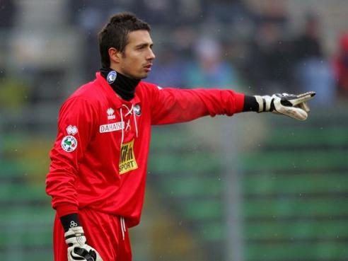 完成致命一 完成致命一